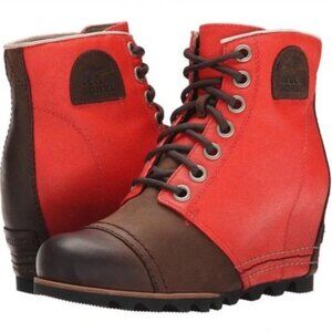 Sorel 1964 Premium Wedge Boots in Bonfire - Size 8